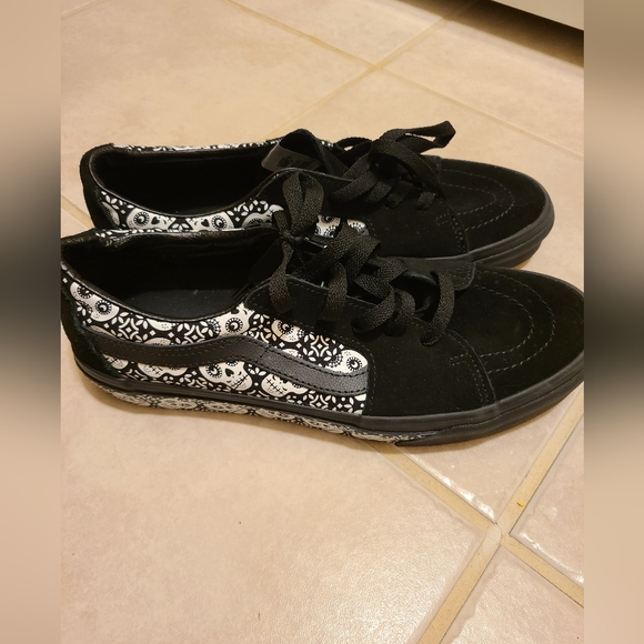 Vans Sculls limited edition shoes - Picture 4 of 7